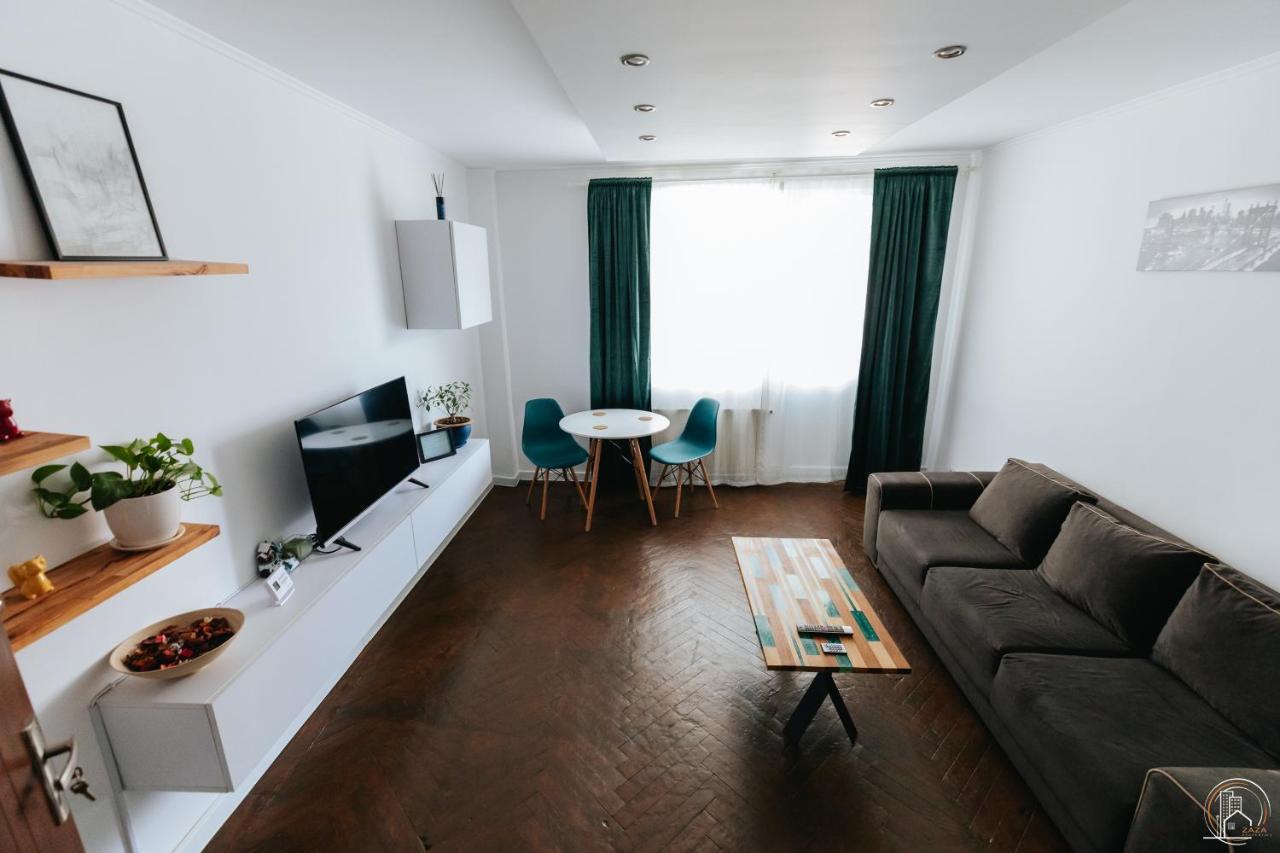 Zaza Apartament - Central Area, With Balcony Târgu Jiu Exterior foto
